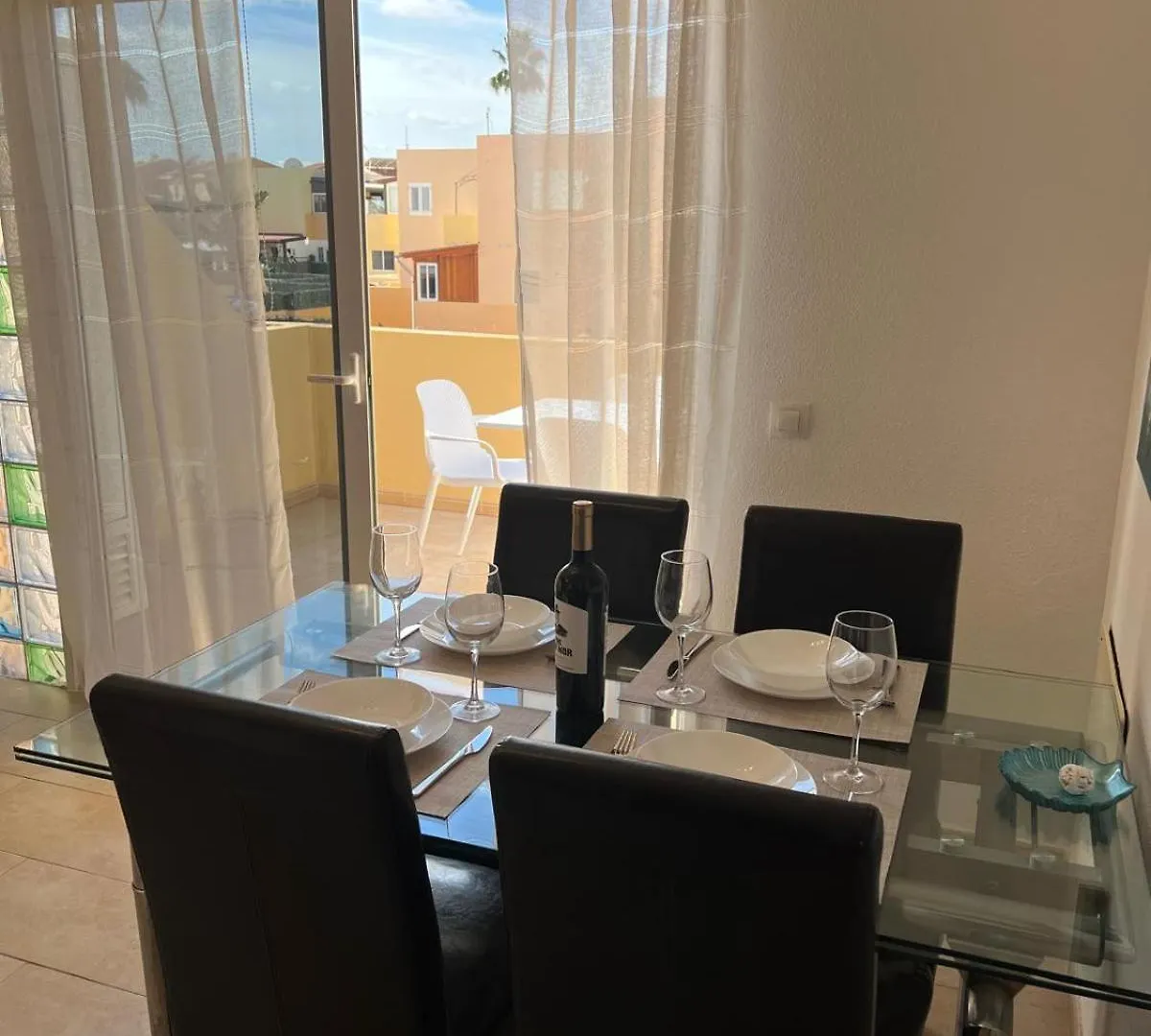 Delfin Azul Daire Corralejo